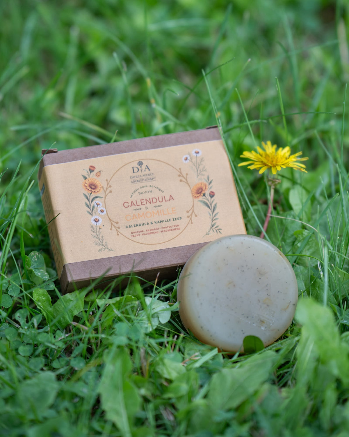 Savon Botanique Douceur — Calendula & Camomille