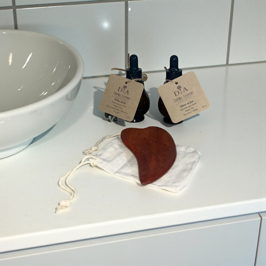 Wooden face &amp; body massage board – with storage bag