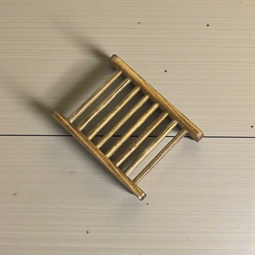 Rectangular bamboo soap dish – Light or dark wood